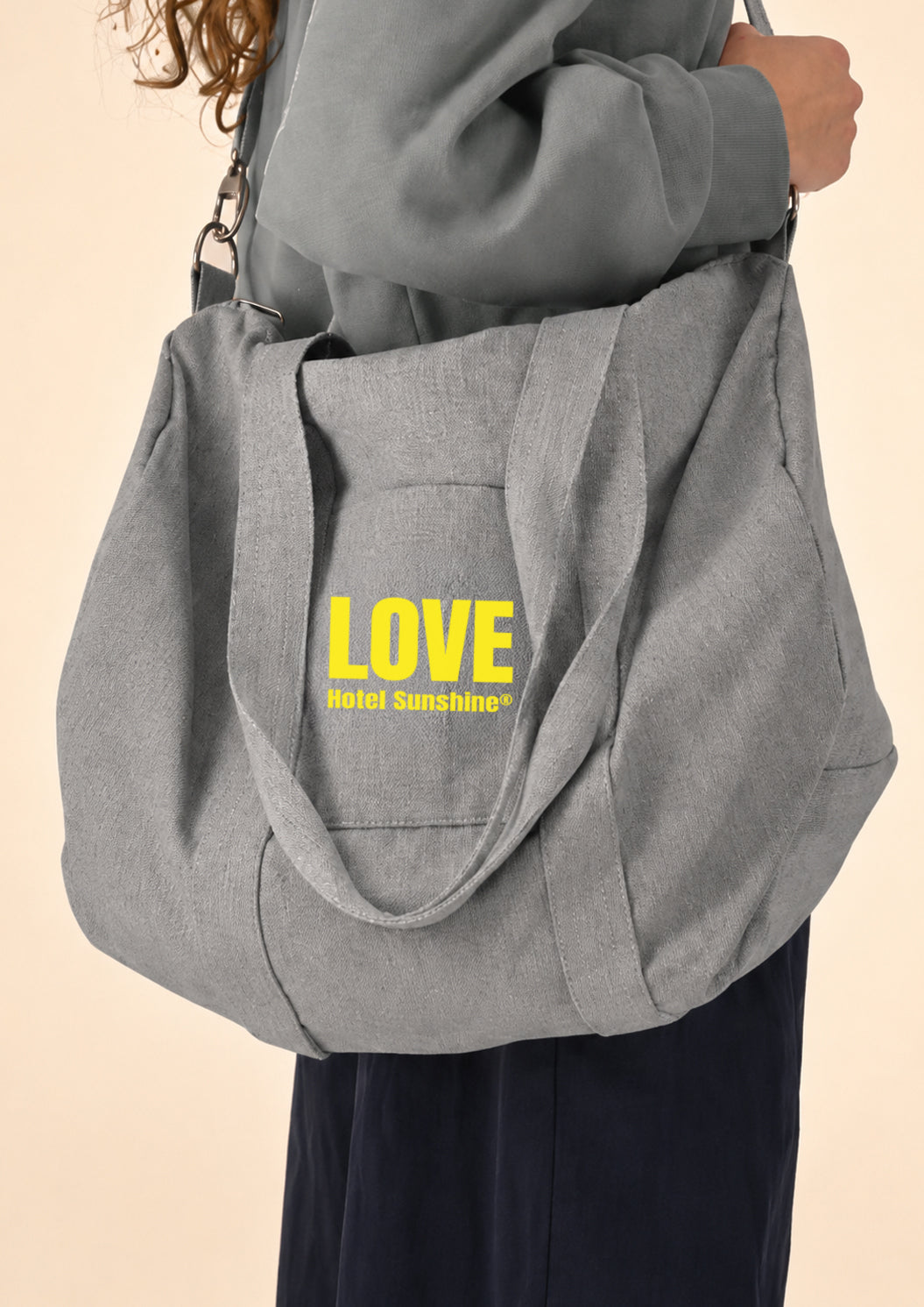 LOVE · WEEKENDER